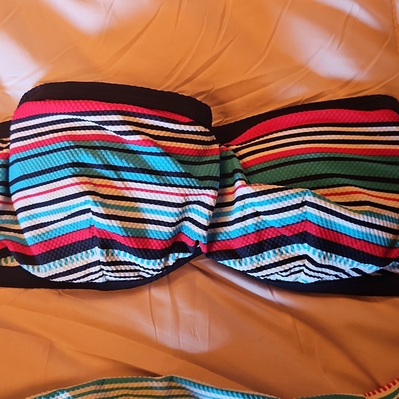 Colorful Striped Bikini Set - Picture 2 of 5